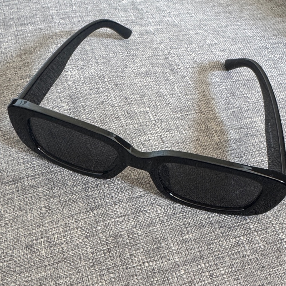Stylish Sunglasses Set - Black, Brown, Olive - Picture 2 of 7